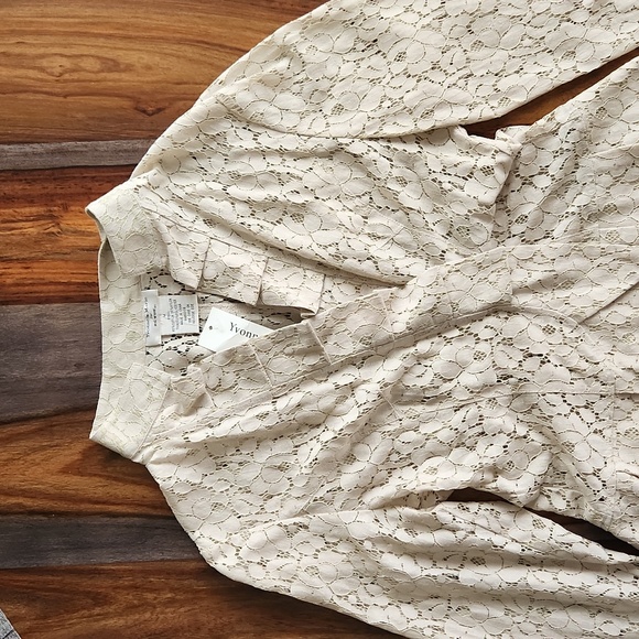 Yvonne Marie, Lace Blazer Jacket, Pale Grey, Medium, Ruffle, Beautiful - Picture 2 of 10